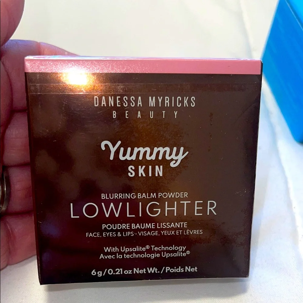 Danessa Myricks Beauty Yummy Skin Lowlighter - Brown